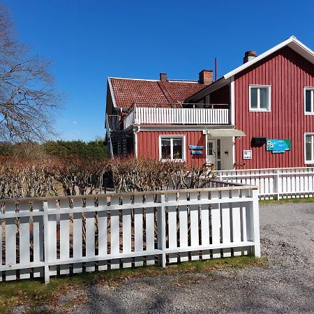 Flora Dekor Gaestgard, Lenagarden Guest House Alingsas Bagian luar foto